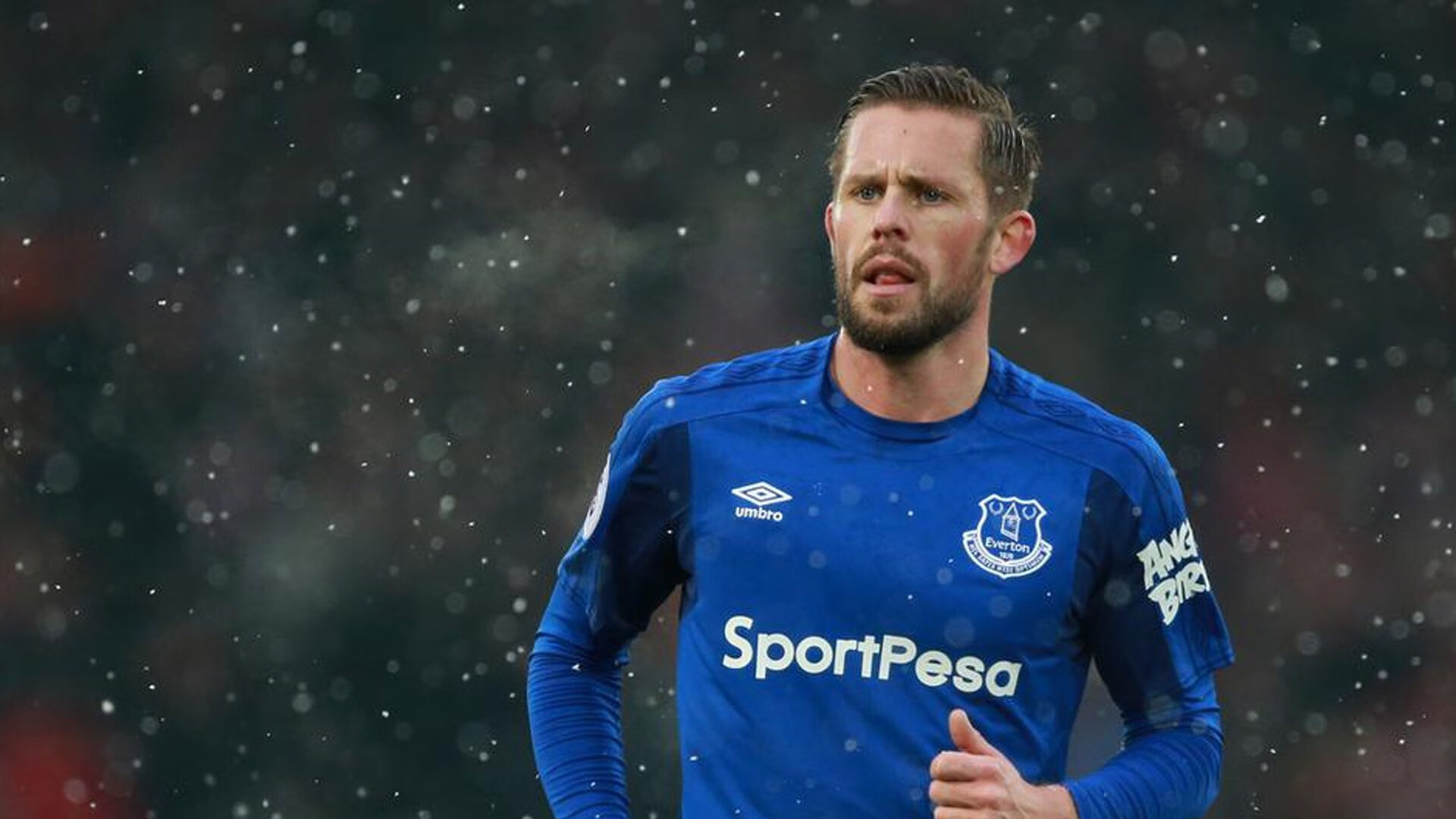 赛道与街巷的角斗场，英格拉姆的硬仗之夜